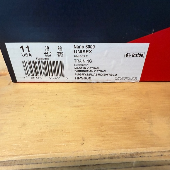 Reebok Nano 6000, size 11.0 (OPEN TO OFFERS) - Picture 4 of 4